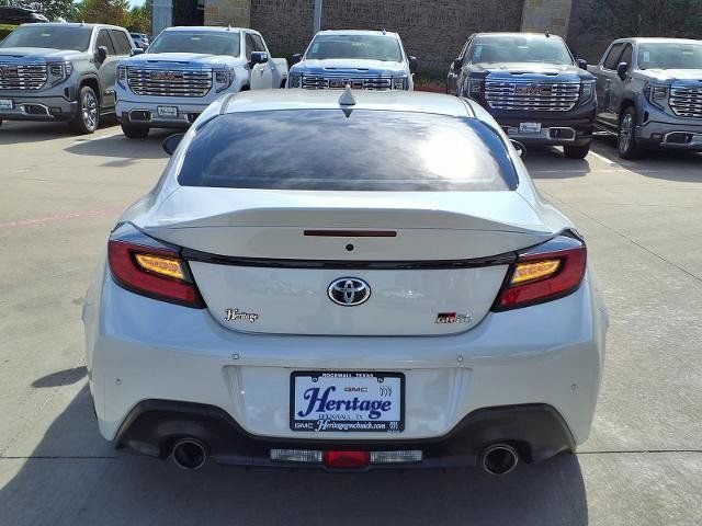 Used 2025 Toyota GR86 Premium w/ Performance Package RWD image 23