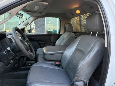 Used 2017 RAM 3500 Tradesman image 24
