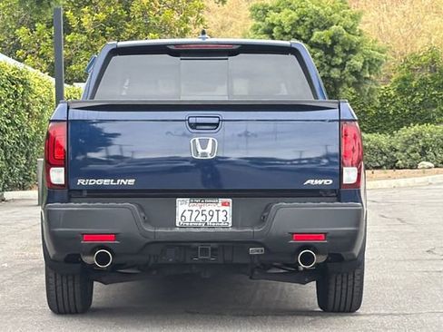 Certified 2023 Honda Ridgeline RTL image 5