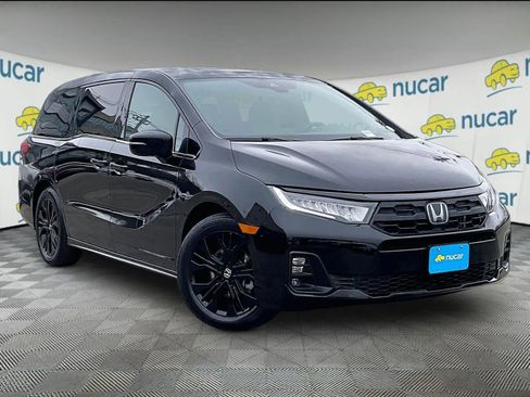 Used 2025 Honda Odyssey Sport-L image 1