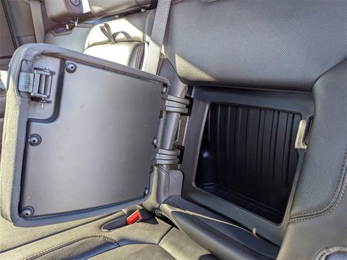 Used 2020 GMC Sierra 3500 AT4 w/ AT4 Premium Package image 36