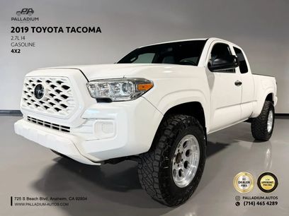 Used 2019 Toyota Tacoma SR