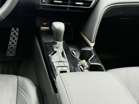 Used 2026 Toyota Camry XSE AWD/4WD image 19