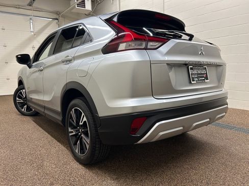 Used 2024 Mitsubishi Eclipse Cross SE image 4