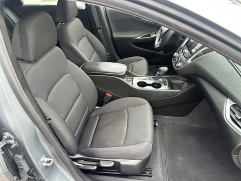 Used 2023 Chevrolet Malibu LS image 13