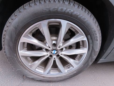 Used 2019 BMW X3 sDrive30i w/ Convenience Package RWD image 17