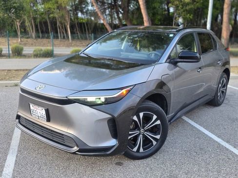 Used 2023 Toyota bZ4X XLE w/ Weather Package AWD/4WD image 25