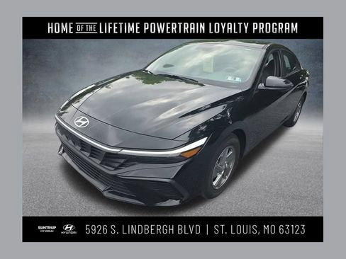 Used 2024 Hyundai Elantra SE FWD image 1
