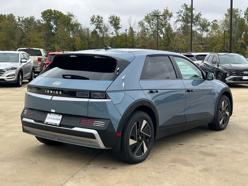 New 2026 Hyundai Ioniq 5 SEL image 11