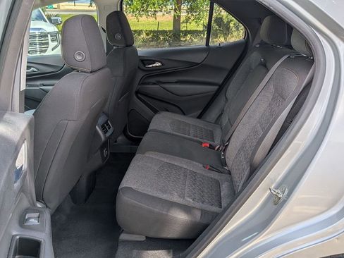 Used 2022 Chevrolet Equinox LT FWD image 22
