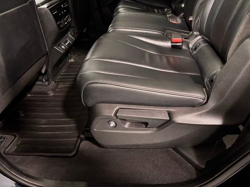 Used 2023 Acura MDX SH-AWD w/ Technology Package image 20