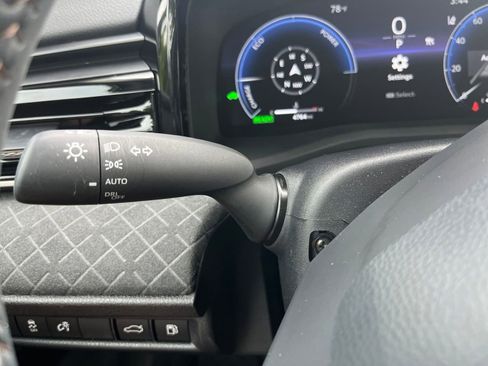 Used 2026 Toyota Camry XLE FWD image 16