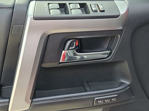 Used 2023 Toyota 4Runner Limited image 34