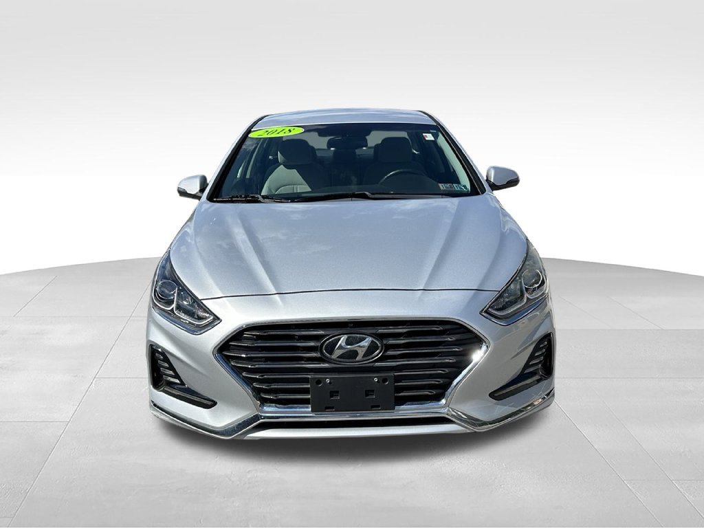 Used 2018 Hyundai Sonata SEL FWD image 2