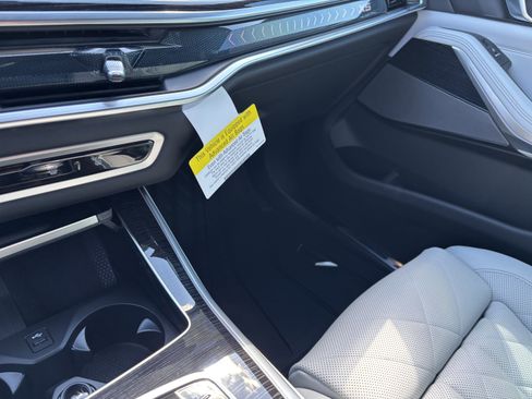 Used 2026 BMW X5 sDrive40i w/ M Sport Package image 17