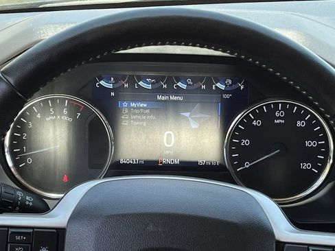 Used 2022 Ford Expedition XLT AWD/4WD image 13