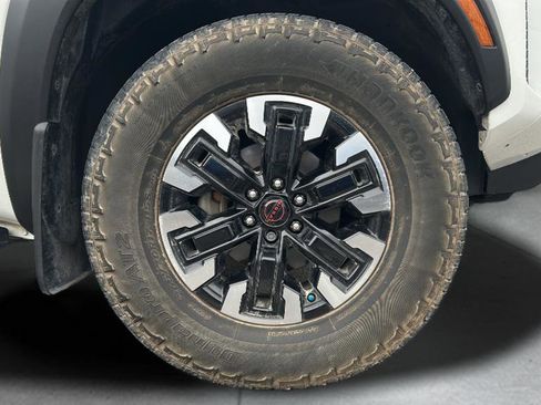 Used 2024 Nissan Frontier PRO-4X w/ Pro Convenience Package image 33