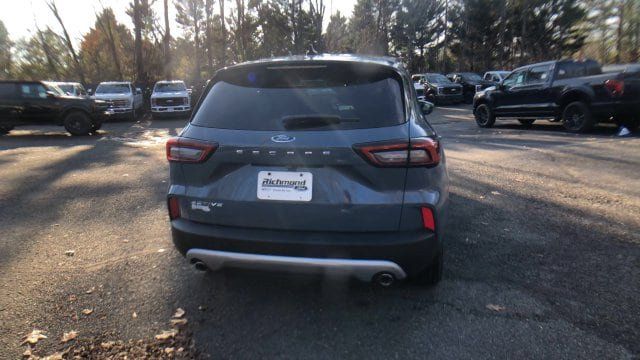 Used 2025 Ford Escape Active FWD image 2