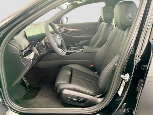 New 2027 BMW 530i RWD image 18