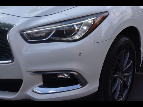 Used 2017 INFINITI QX60 FWD image 49