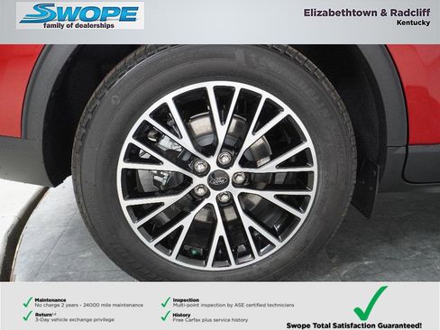 New 2026 Ford Escape PHEV w/ Class II Trailer Tow Package image 33