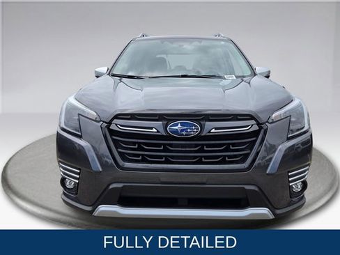 Used 2023 Subaru Forester Touring AWD/4WD image 10