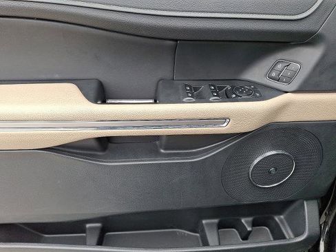 Certified 2024 Ford Expedition Limited image 12