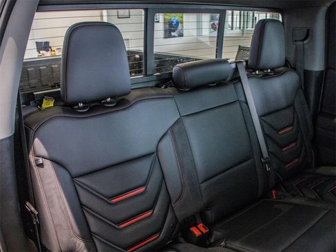 New 2025 Chevrolet Silverado 1500 RST w/ Convenience Package II image 16