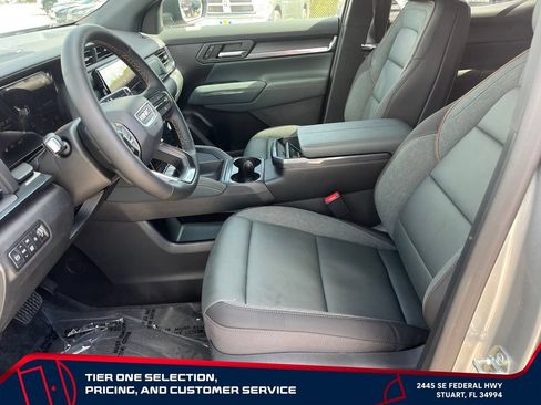 New 2026 GMC Terrain AT4 w/ Convenience Package III AWD/4WD image 9
