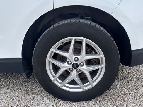 Certified 2024 Ford Edge SEL w/ Convenience Package image 15