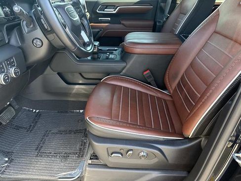 Used 2024 GMC Sierra 1500 Denali Ultimate image 10