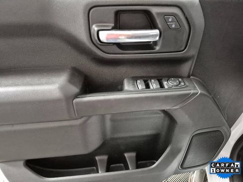 Used 2022 Chevrolet Silverado 1500 Custom image 13