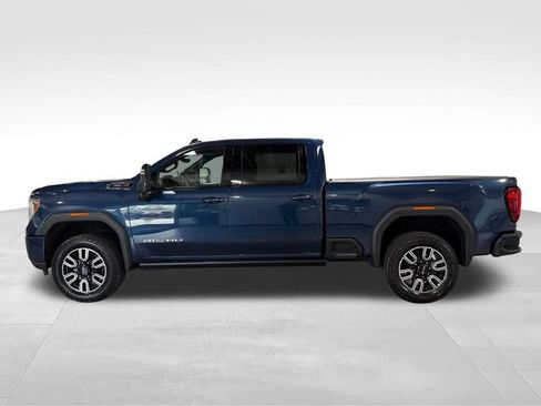 Used 2021 GMC Sierra 2500 AT4 w/ AT4 Premium Plus Package AWD/4WD image 8