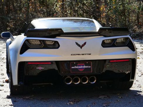 Used 2016 Chevrolet Corvette Z06 w/ 3LZ Preferred Equipment Group image 25