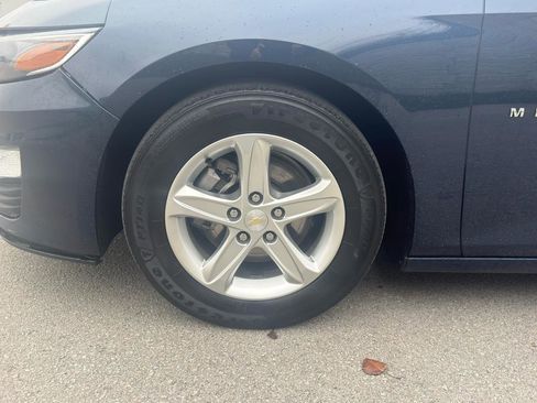 Used 2022 Chevrolet Malibu LT FWD image 8