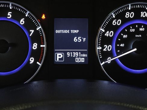 Used 2016 INFINITI QX70 AWD w/ Premium Package image 22