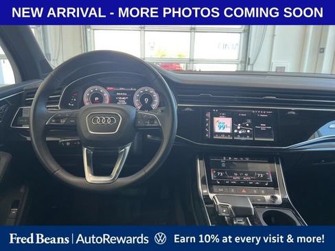 Used 2023 Audi Q7 3.0T Premium Plus w/ Premium Plus Package AWD/4WD image 12