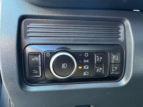 Used 2026 Ford F350 Platinum AWD/4WD image 11