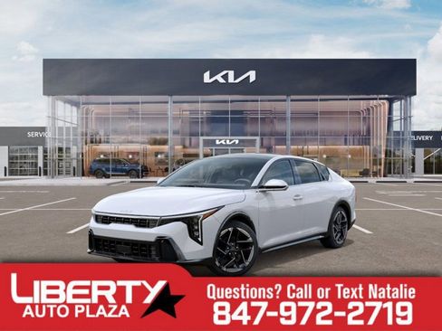 New 2025 Kia K4 GT-Line image 1