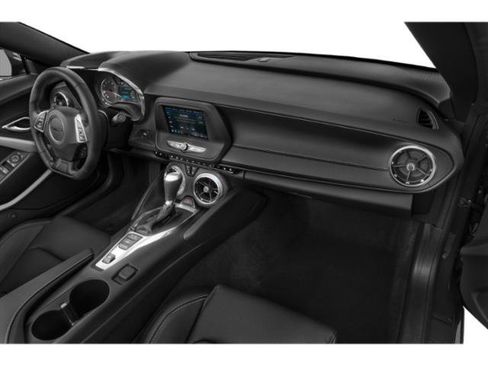 Used 2019 Chevrolet Camaro LT RWD image 18