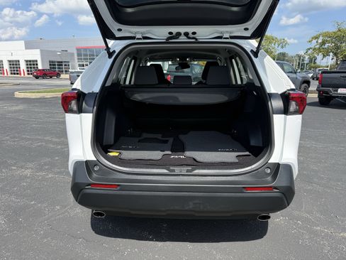 Certified 2024 Toyota RAV4 XLE AWD/4WD image 7
