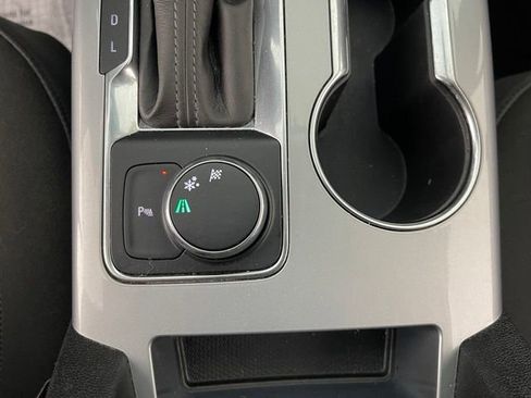 Used 2020 Chevrolet Blazer LT FWD image 43