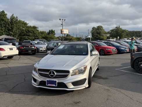 Used 2014 Mercedes-Benz CLA 250 4MATIC image 3
