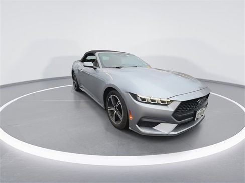 Used 2024 Ford Mustang Premium image 2