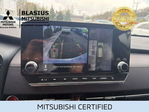 Used 2023 Mitsubishi Outlander 4WD Plug-In Hybrid image 29