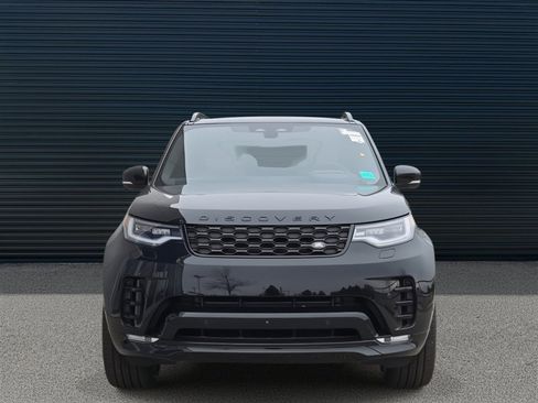New 2025 Land Rover Discovery Dynamic SE AWD/4WD image 2