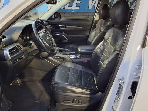 Used 2021 Kia Telluride SX w/ SX Prestige Package image 12