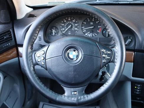 Used 2001 BMW 530i Sedan image 25