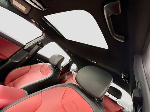 New 2025 Kia K4 GT-Line image 23