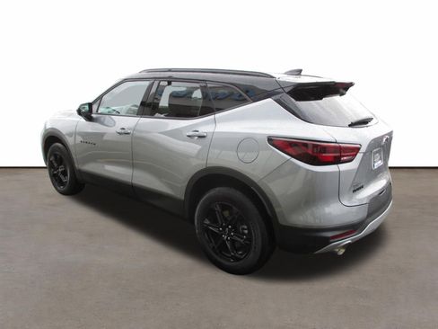 Used 2023 Chevrolet Blazer LT w/ Convenience Package image 5